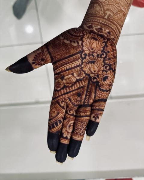 1 Litre Mehndi Oil Stutimehndi Special For Darkstain